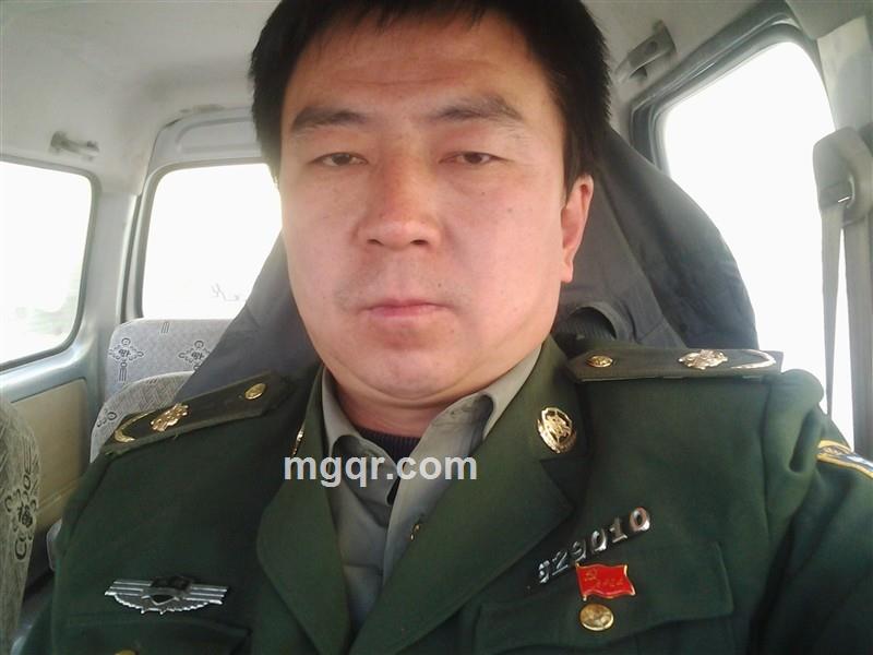 大漠青松的头像