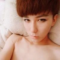 容易害羞的男生的头像