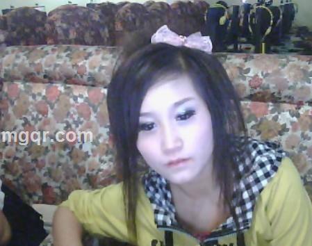 日照香炉生紫烟°的头像