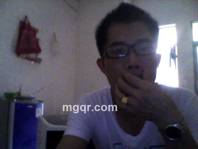 只爱你一个吻你的头像