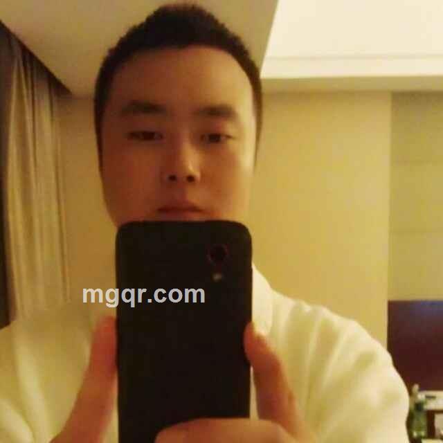 一个大男人的头像