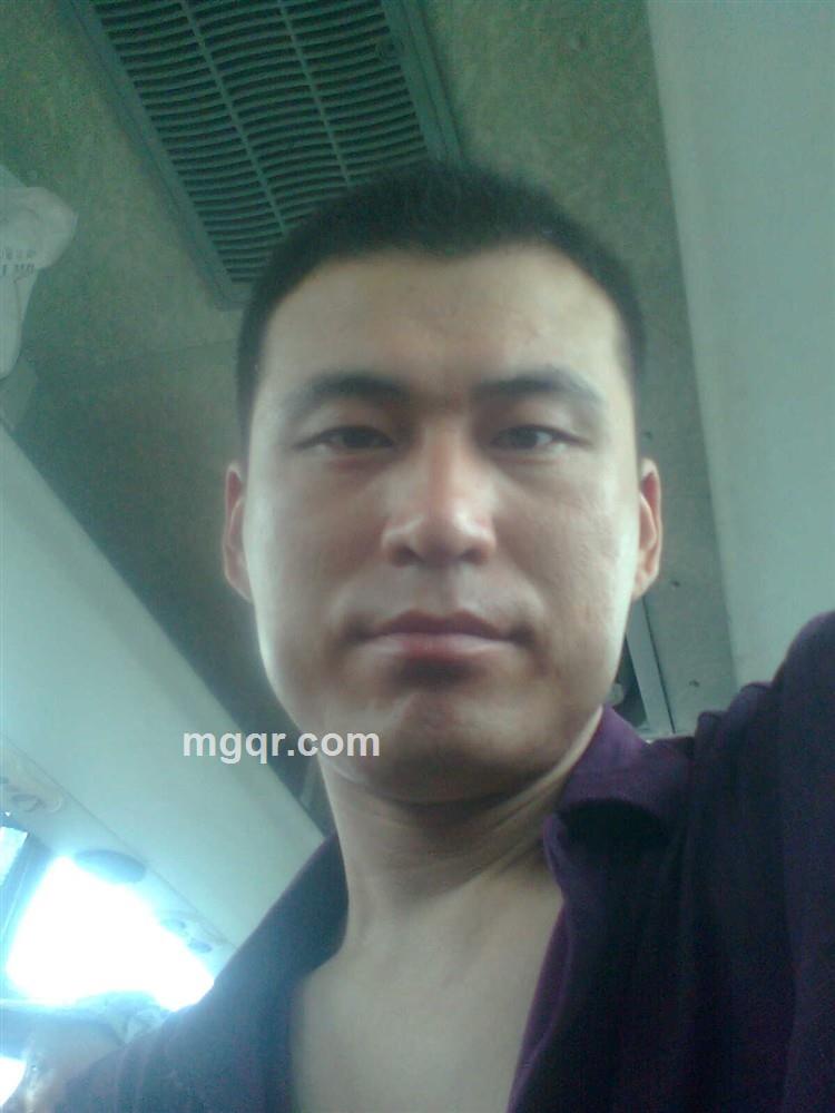 灰色777的头像