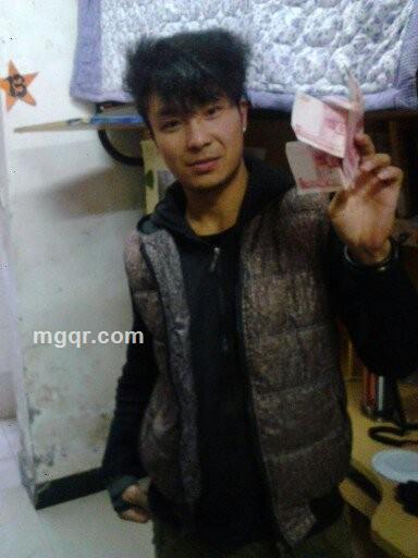 爱你的唯一天使的头像