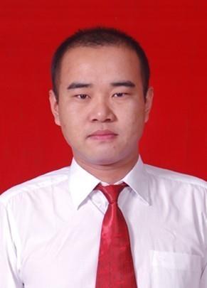 草莓棉花糖的头像