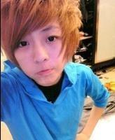 ??强的男人的头像