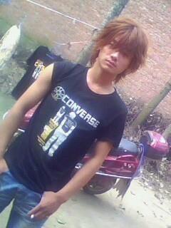 ヽ染指流年。ツ的头像