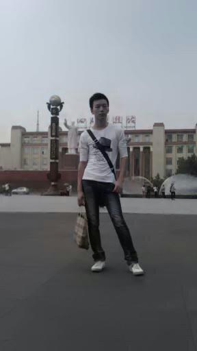 ‘ 透 彻的头像