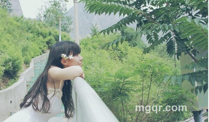 小妖精猫猫的头像