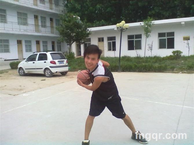 激情的小孩的头像