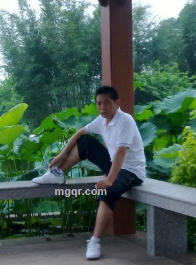 孤单@寂寞人的头像