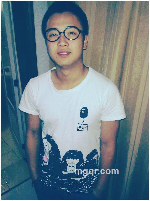 香榭丽舍街角的头像