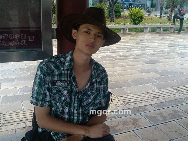 高打飞机的头像