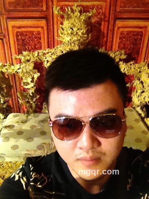 孤寂夜色的头像