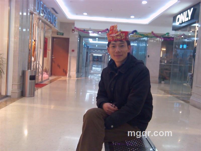 芳飞妍承的头像