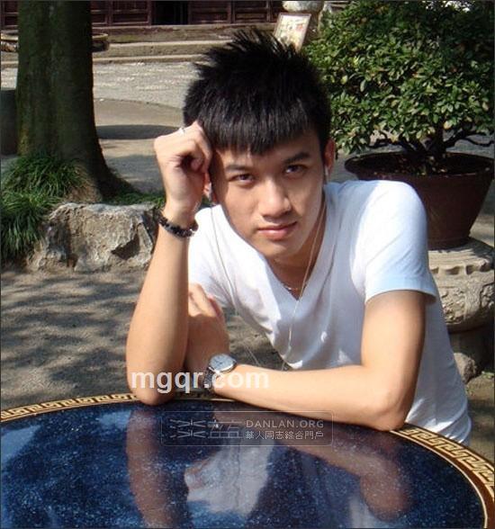 君临天下1979的头像