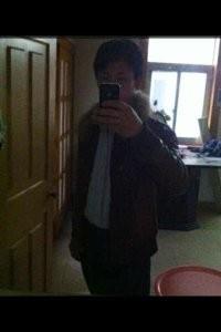 爱谁都不容易的头像