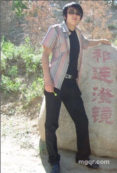 淡淡的吻痕的头像