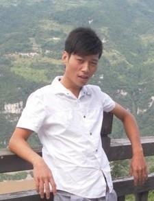 ℡蔡丶五哥的头像