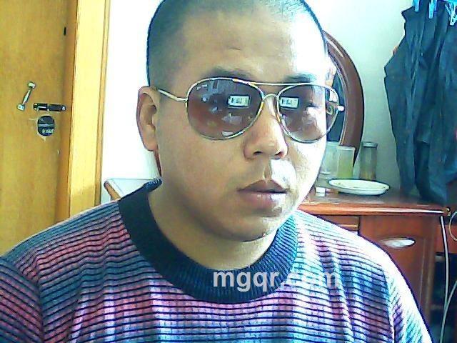 离愁能有多痛的头像