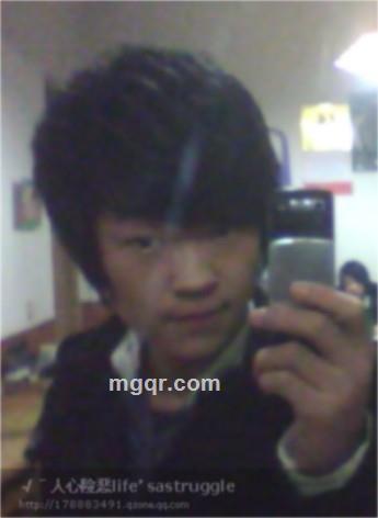 人不风流只为贫。的头像