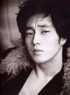 理性与激情的头像