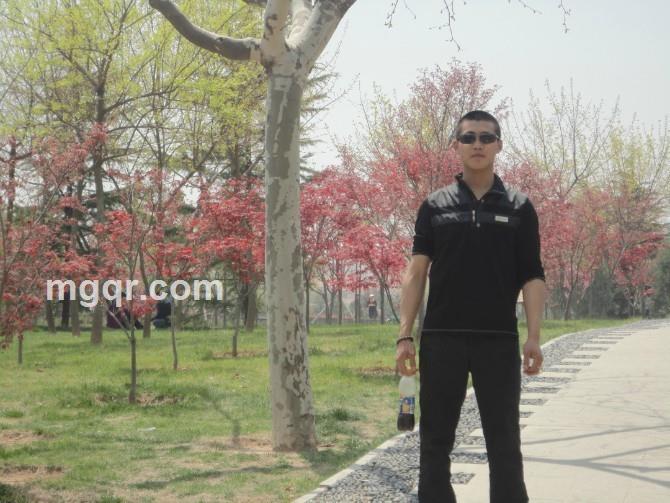 爬墙、等红杏~的头像