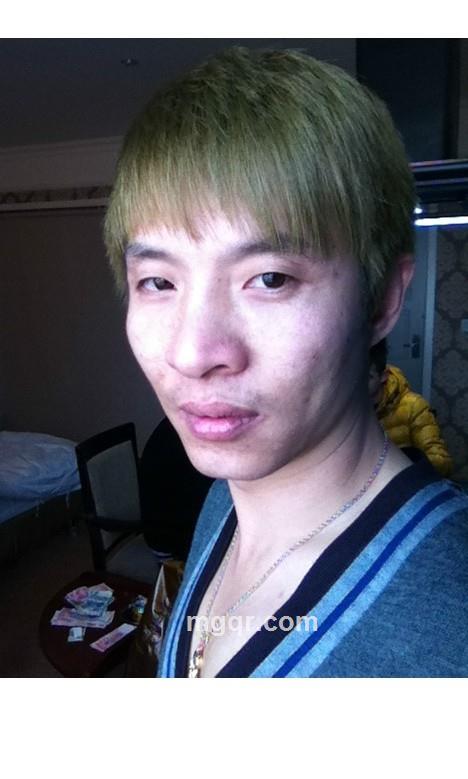 夜、依然冷涩的头像