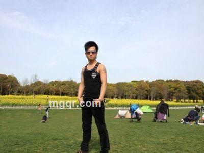 想做*的*丝男的头像