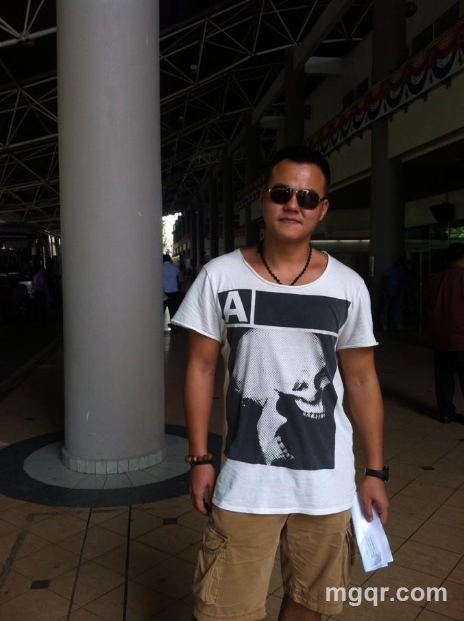 愤怒的葡萄的头像