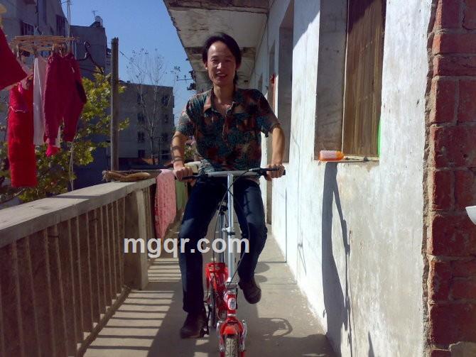 单身男人 渴的头像