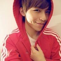 想你念你都不对的头像