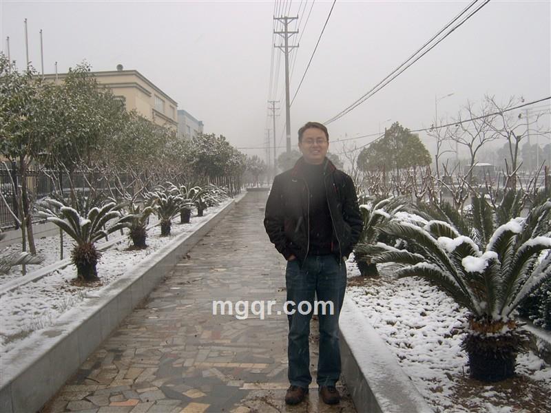  飘飘一剑的头像