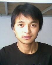 骚年不哭的头像