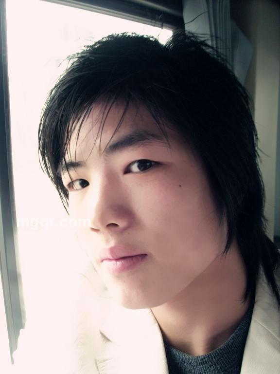 撕碎的A4纸的头像