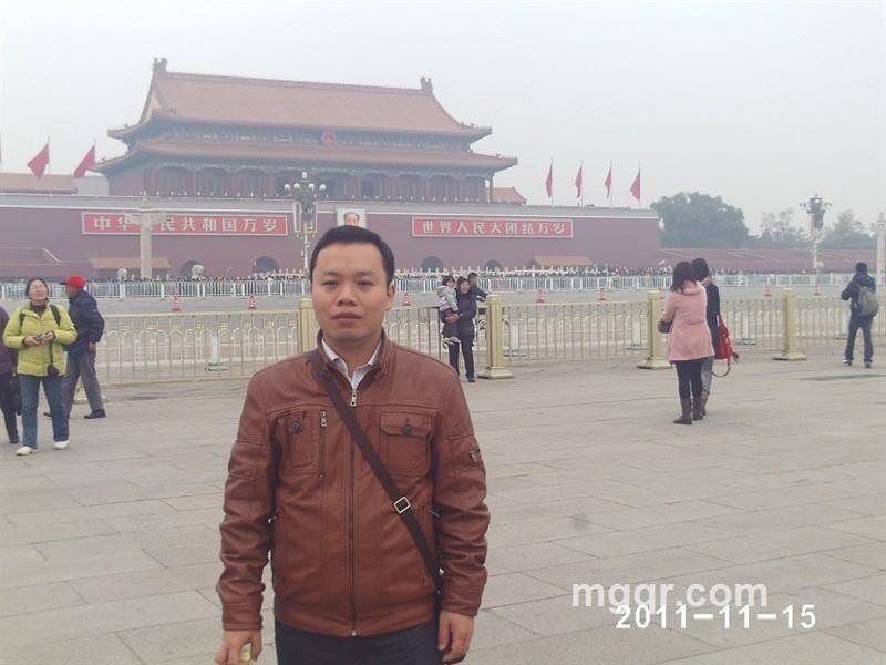 平凡人生2013的头像