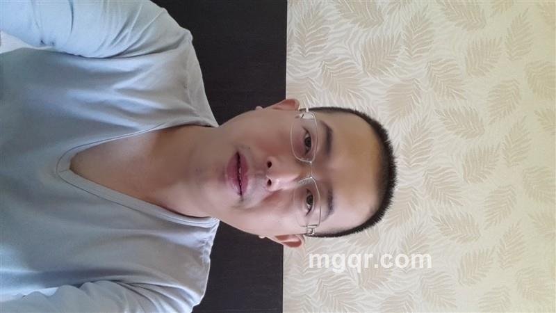 可爱男人
