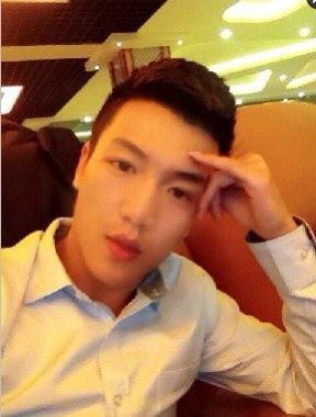 刀巴色色的头像