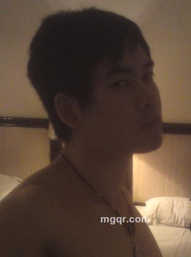 冬月的男人的头像