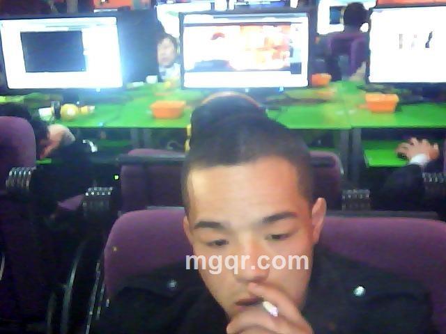 完美的寂寞的头像