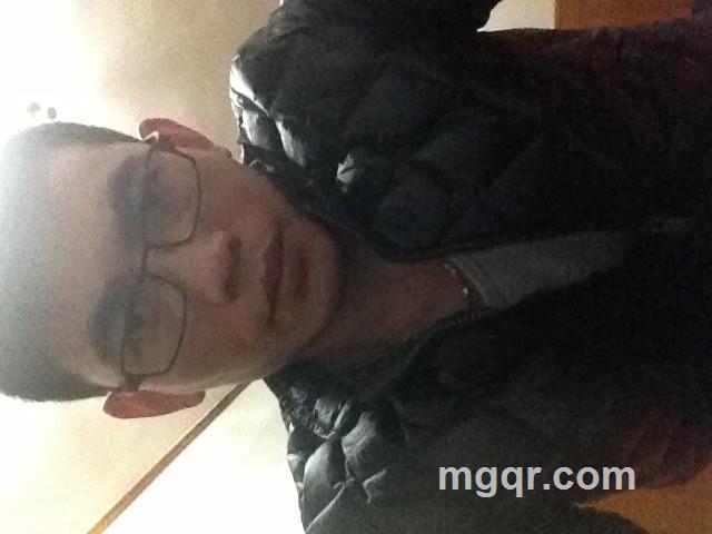 欲强男孩的头像