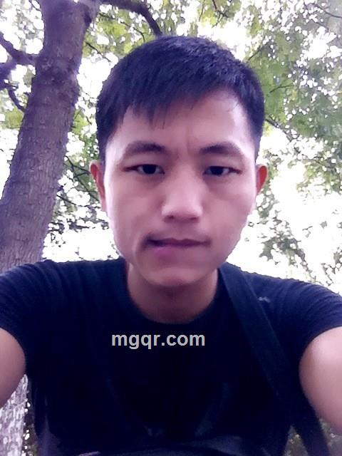 黑夜想做*的头像