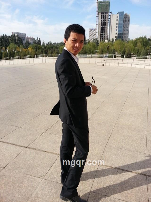 我是你现在的爱的头像