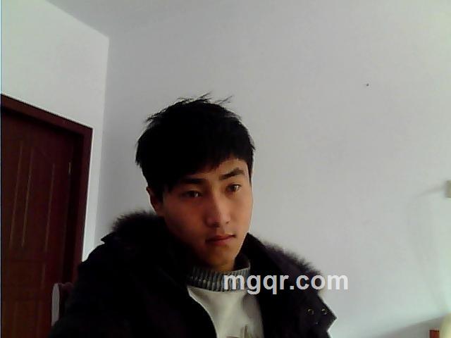 与众不同的范~~的头像