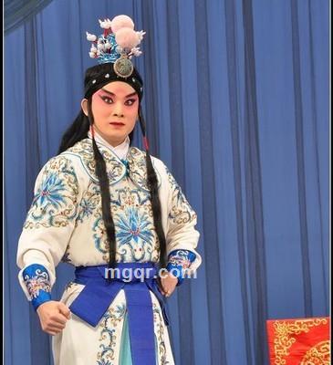 孤独的小鱼儿1979的头像