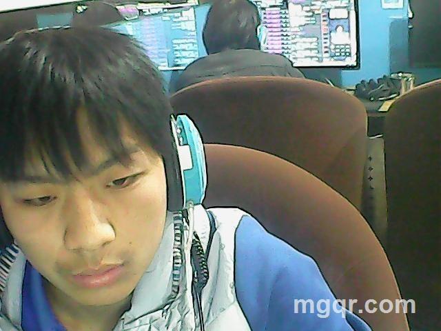 寂寞找女女，，的头像