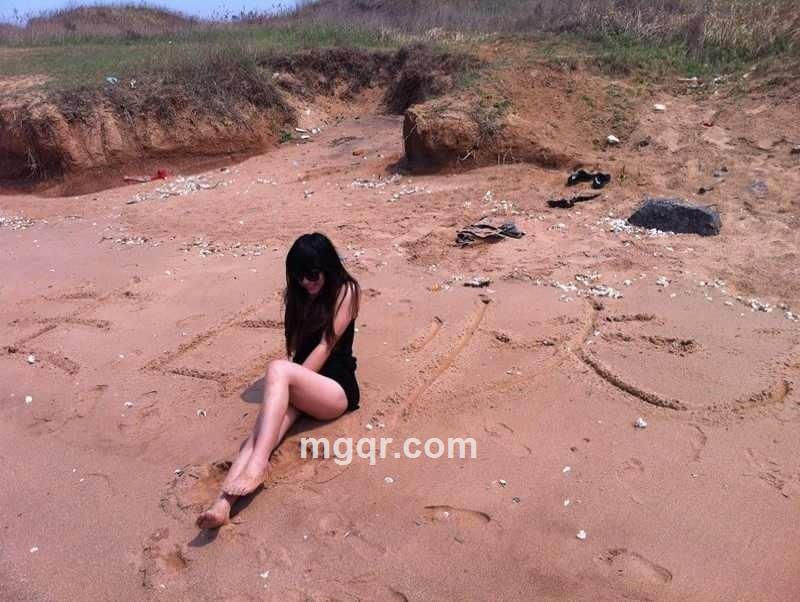 依依灬不舍的头像