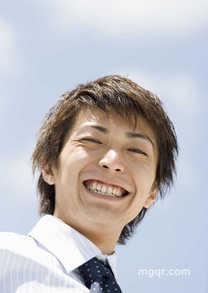 陌路赏月的头像