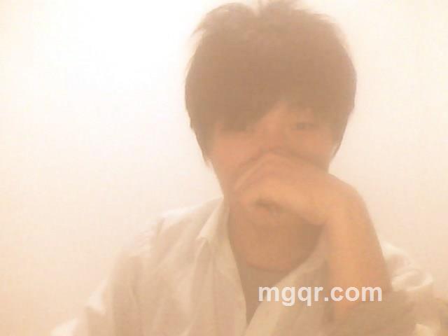 雨中漫步甲的头像