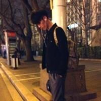 木耳夹蘑菇的头像