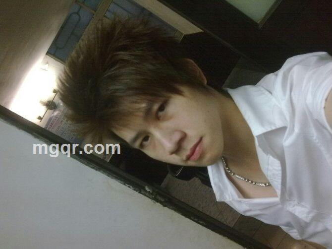 洛熙哥哥的头像